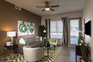 1107 N Fair Oaks Ave - Photo 1 of 1