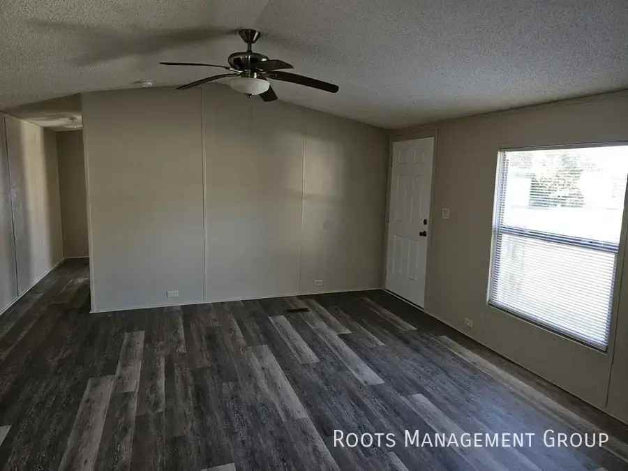 71 Riviera Courts Dr #71 - Photo 4 of 19