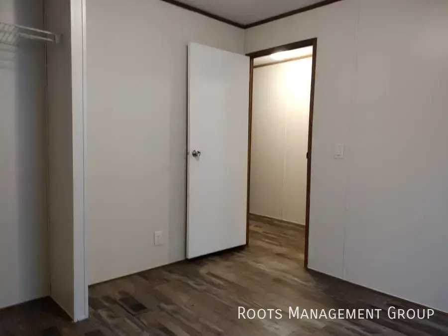 2418 Gena Ann Ln - Photo 7 of 9