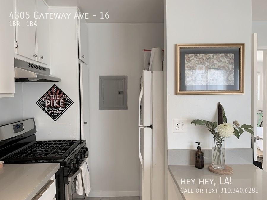 4305 Gateway Avenue #16 - Photo 4 of 20