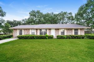 featured image of 3412 Groveview Dr