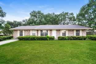 3412 Groveview Dr - Photo 1 of 1