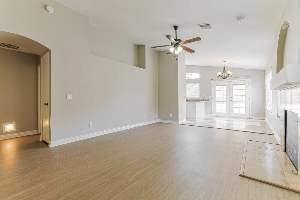 20831 North 3rd Avenue - Photo 3 of 16