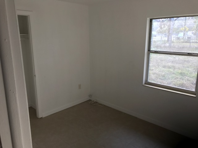 3629 Avenue S Nw - Photo 7 of 9