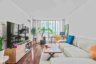 16 Yonge Street - Photo 1 of 1