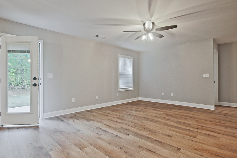 620 Walnut Woods Dr - Photo 3 of 21