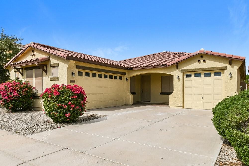 6826 West Saint Charles Avenue - Photo 3 of 16