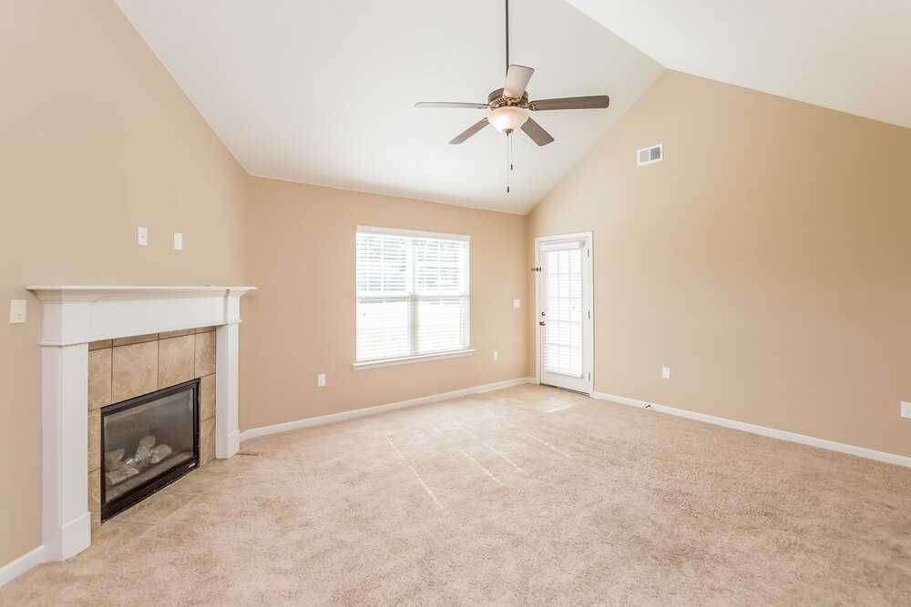 2729 Miner Cv - Photo 3 of 15