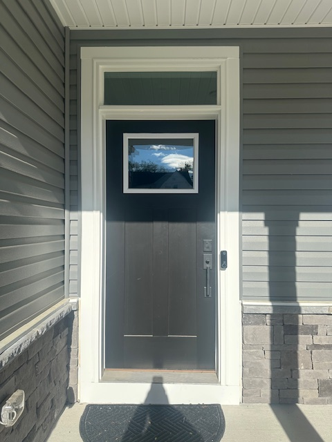 807 Leni Way - Photo 2 of 46