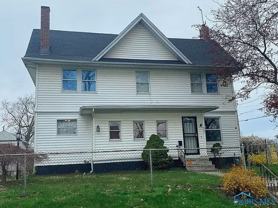 902 Prospect Ave - Photo 1 of 1