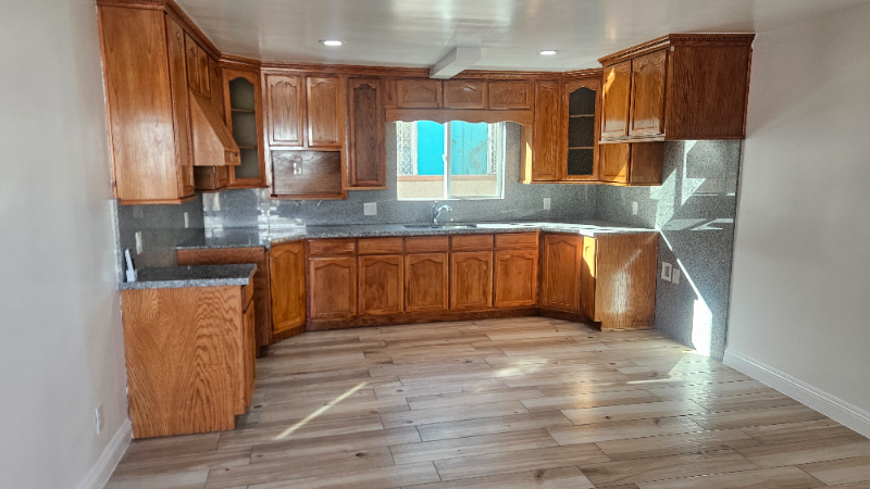 600 N Willow Ave #C - Photo 2 of 10