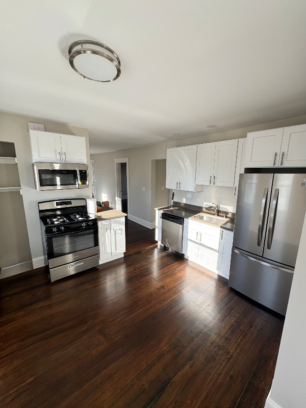 146 Avon St #1 - Photo 2 of 8