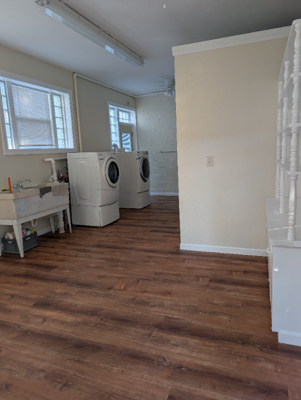 3637 S Clement Ave - Photo 2 of 13