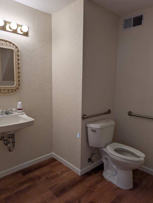 3637 S Clement Ave - Photo 3 of 13