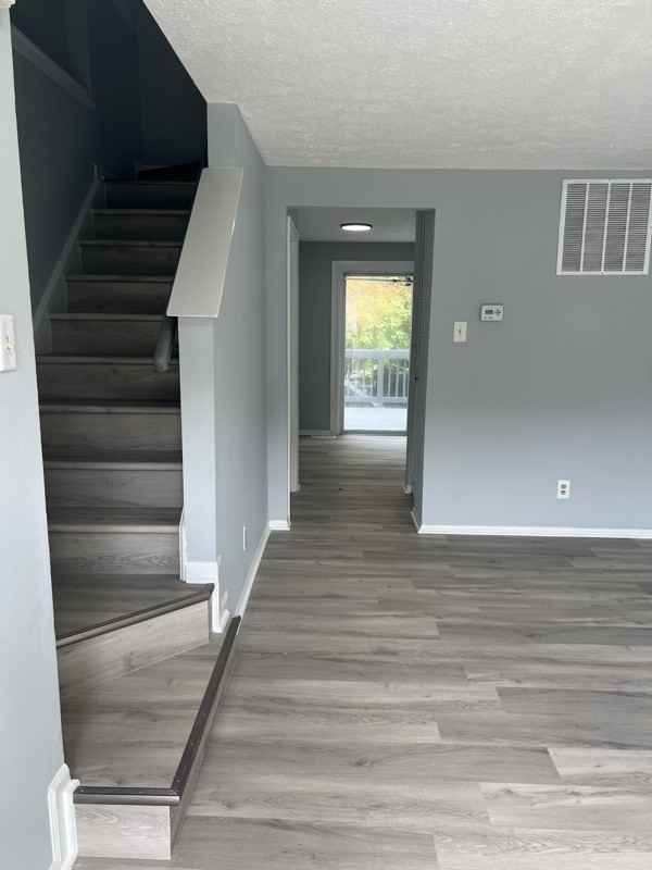 72 Dorchester Circle - Photo 2 of 14