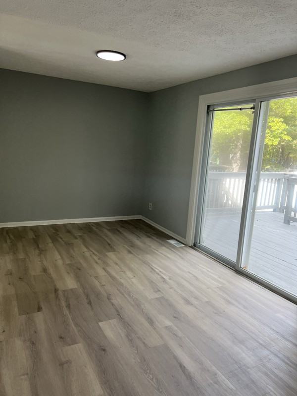 72 Dorchester Circle - Photo 7 of 14