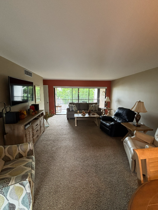 1600 Ne Dixie Hwy #9-204 - Photo 3 of 18