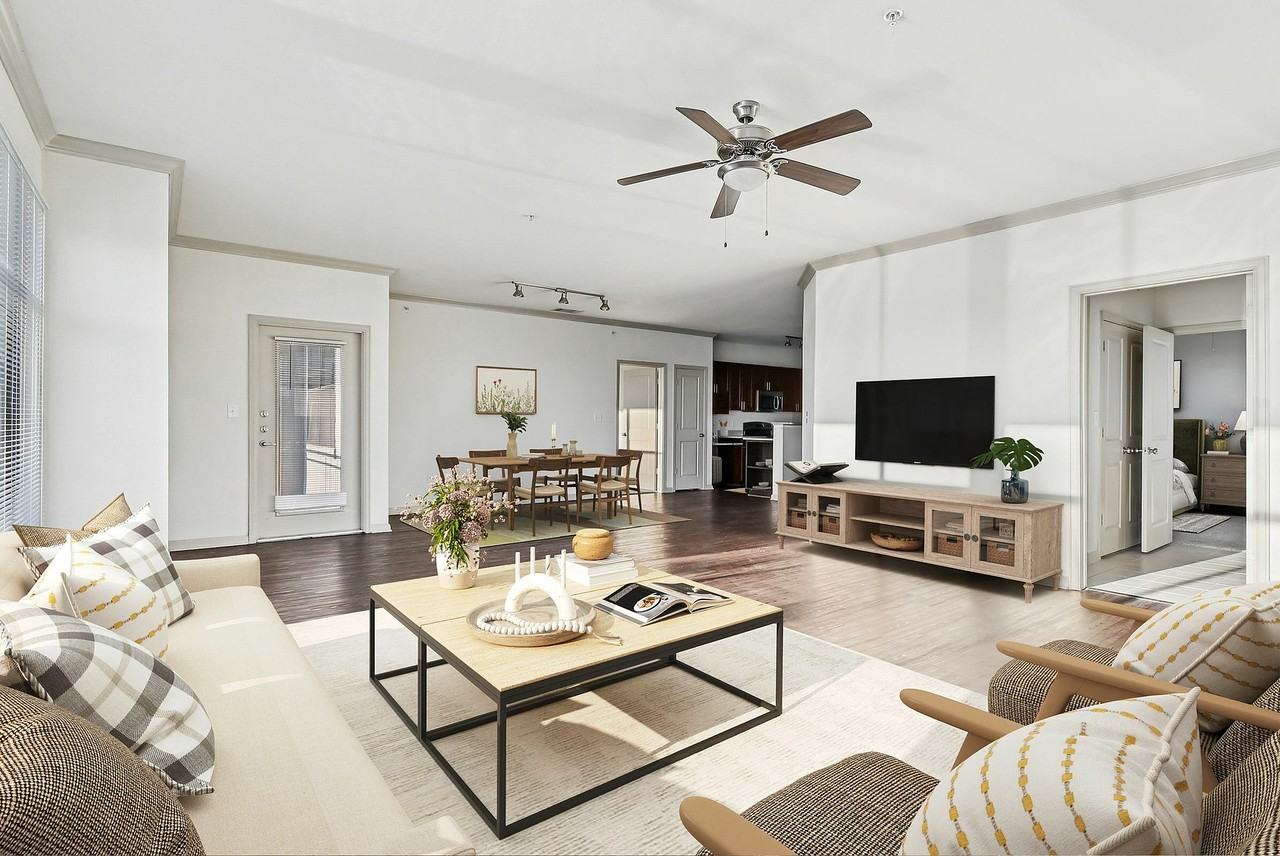 The Cortona - Photo 4 of 50