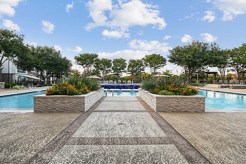 The Cortona - Photo 5 of 50