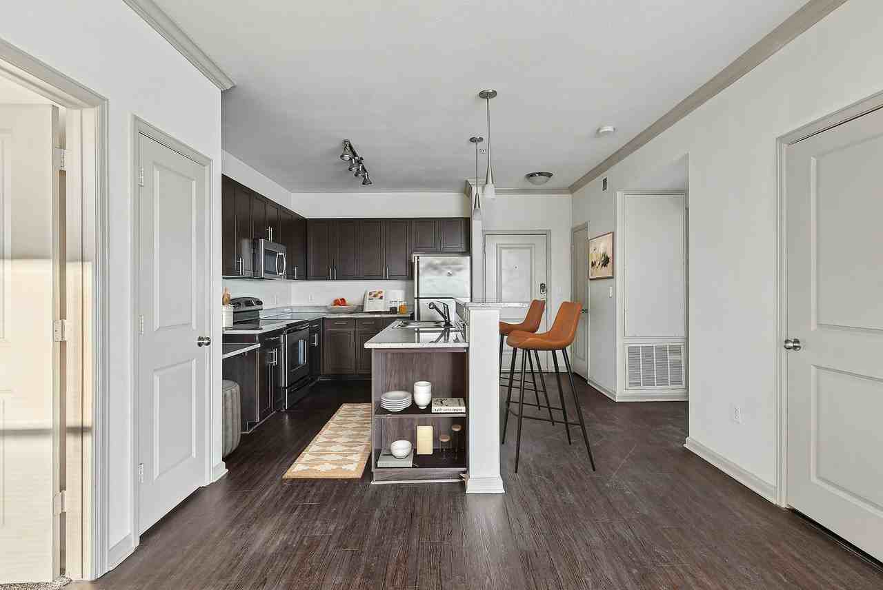 The Cortona - Photo 6 of 50