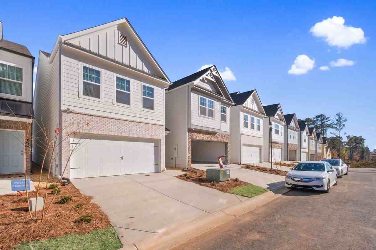 384 Whitetail Cir - Photo 3 of 25