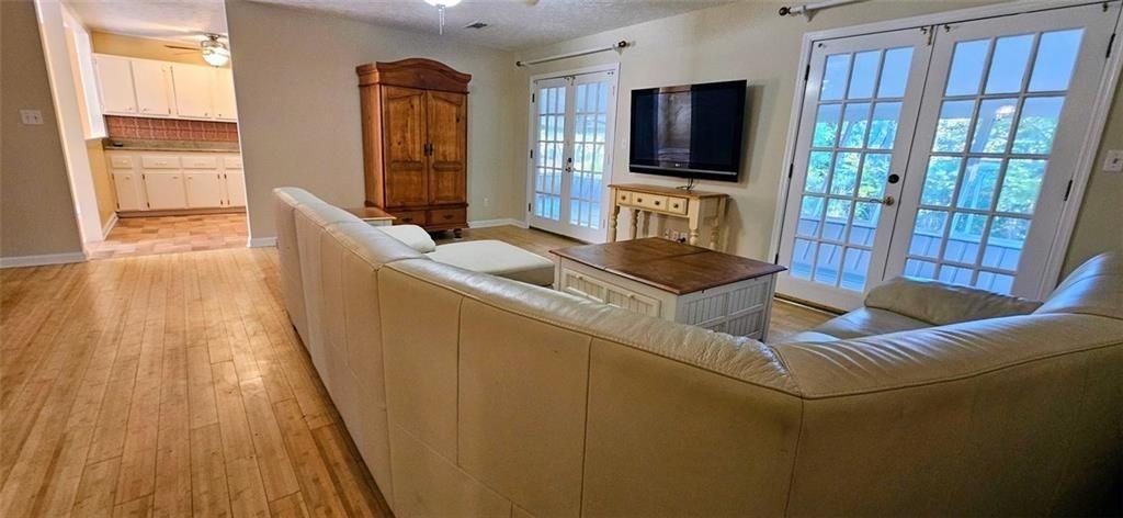 1575 S Ridge Dr - Photo 5 of 14