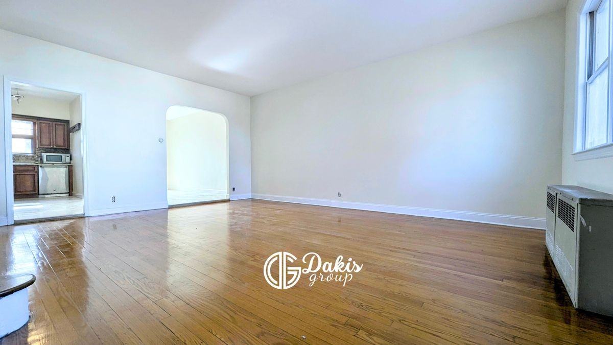 14970 21st Ave ##2 - Photo 4 of 18