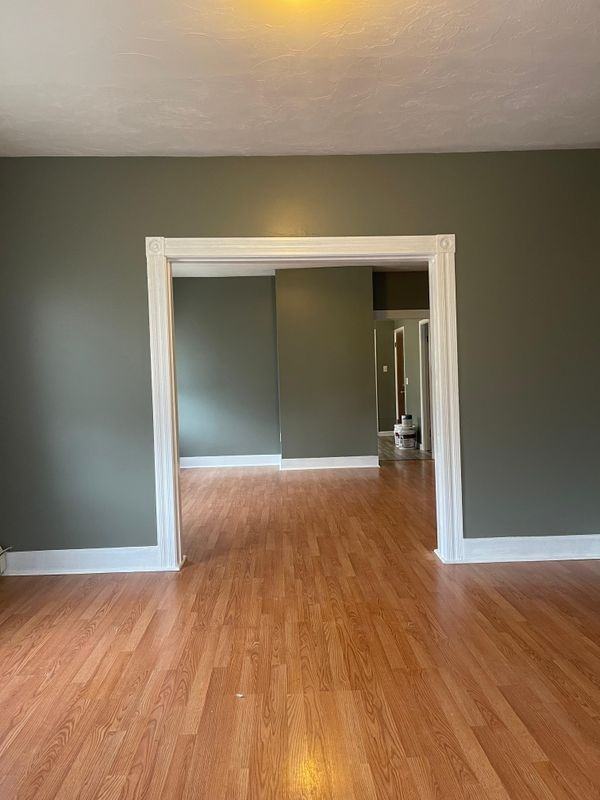 23 Young St - Photo 2 of 3