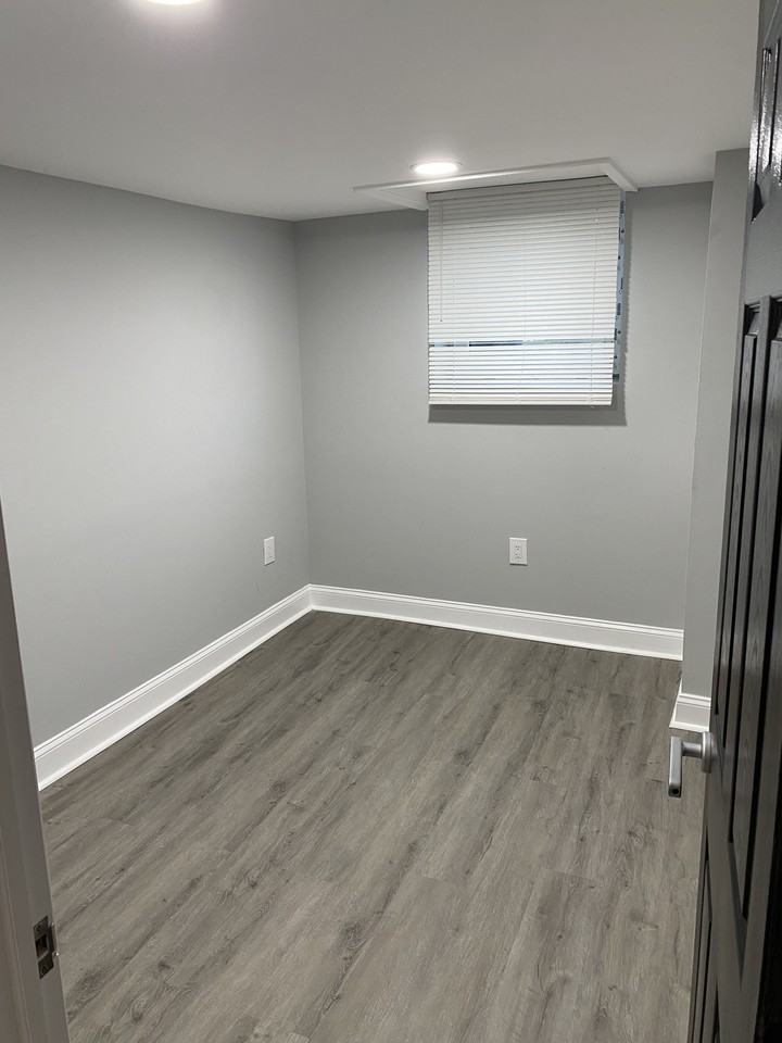 5112 Belair Road - Photo 4 of 6