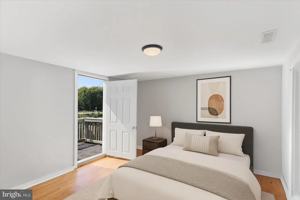 featured image of 204 Cutler Ave