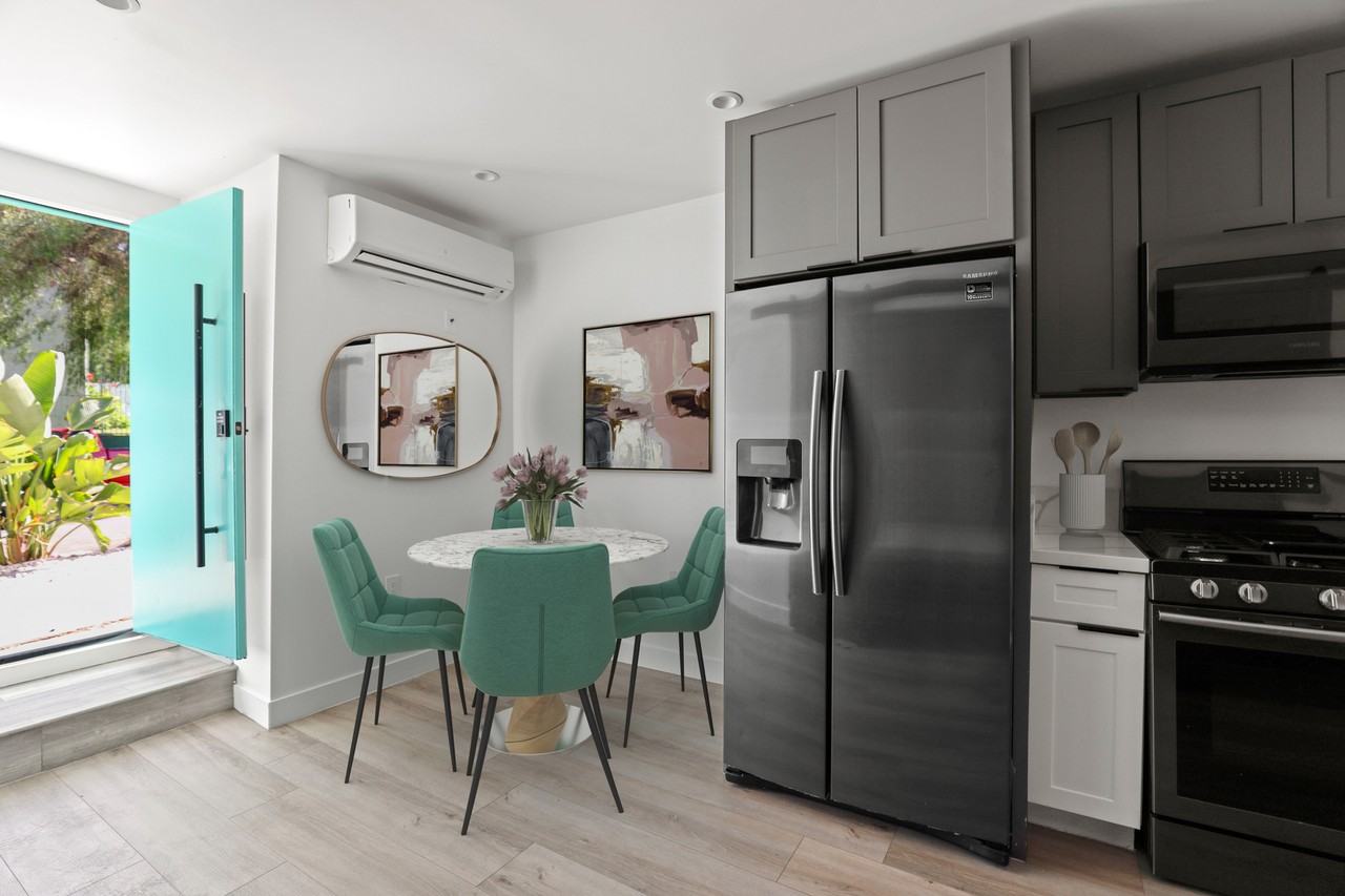 1023 Tremont St #1027 - Photo 4 of 32