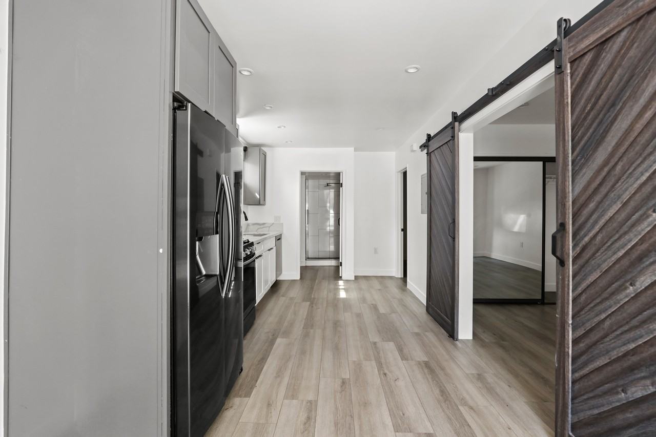 1023 Tremont St #1027 - Photo 7 of 32