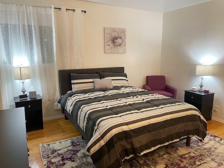 2804 Truman Street Northeast #MAIN - Photo 4 of 23