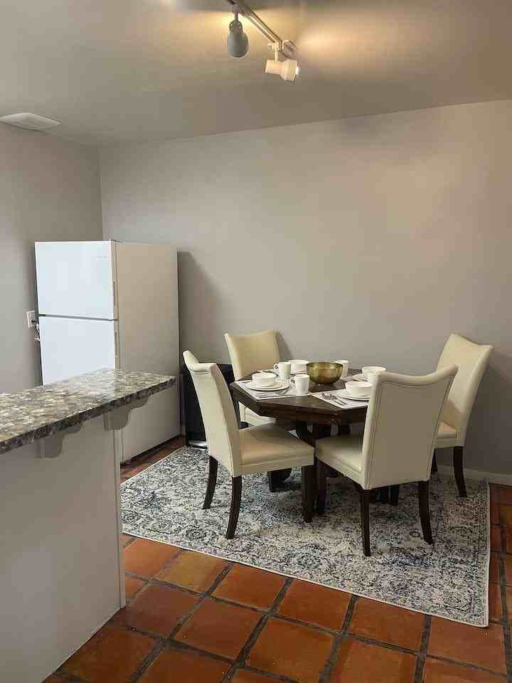 2804 Truman Street Northeast #MAIN - Photo 6 of 23