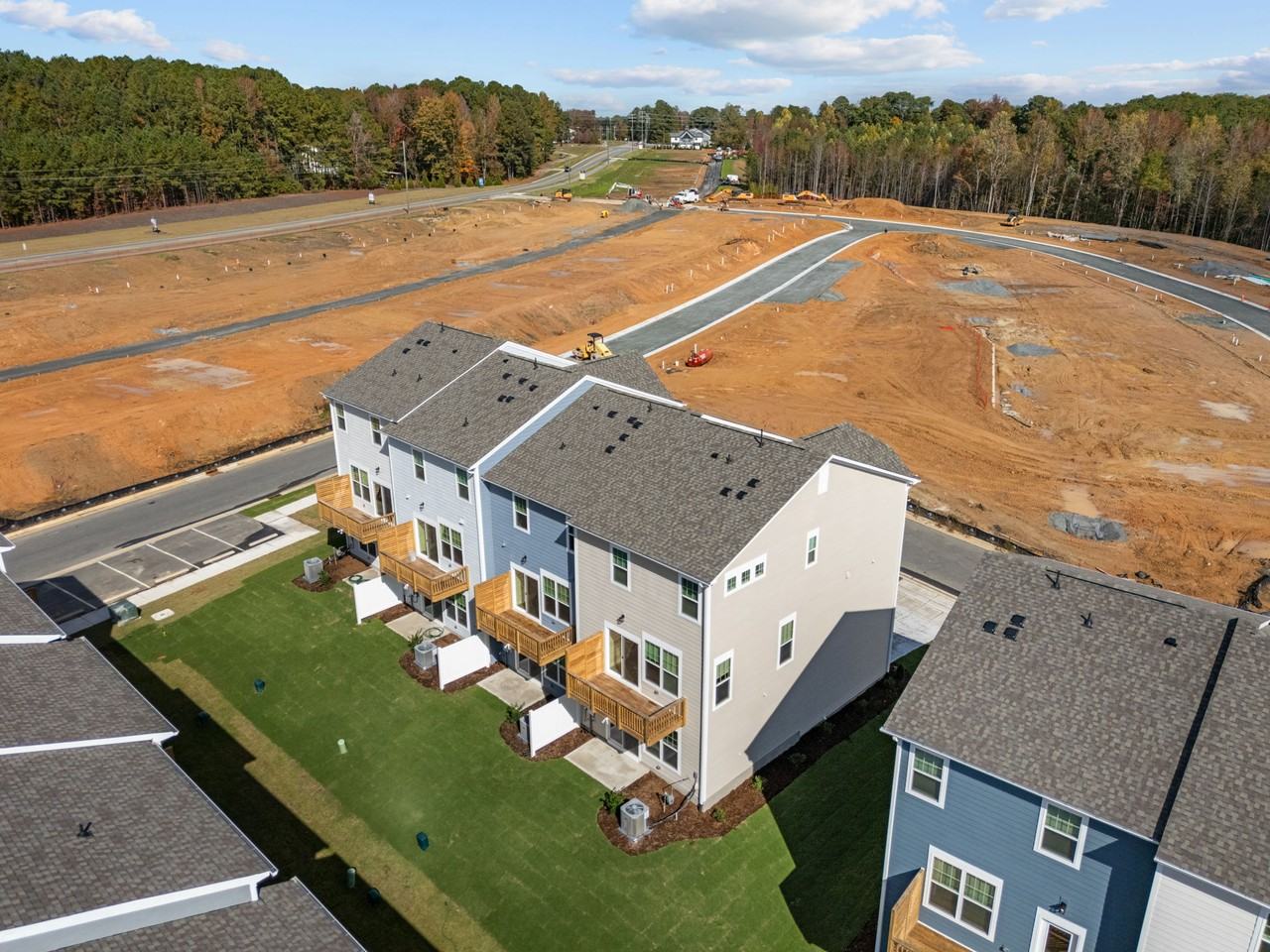 2815 Carbondale Ct #1 - Photo 3 of 45