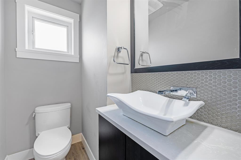 240 Jardine Street #22 - Photo 6 of 12