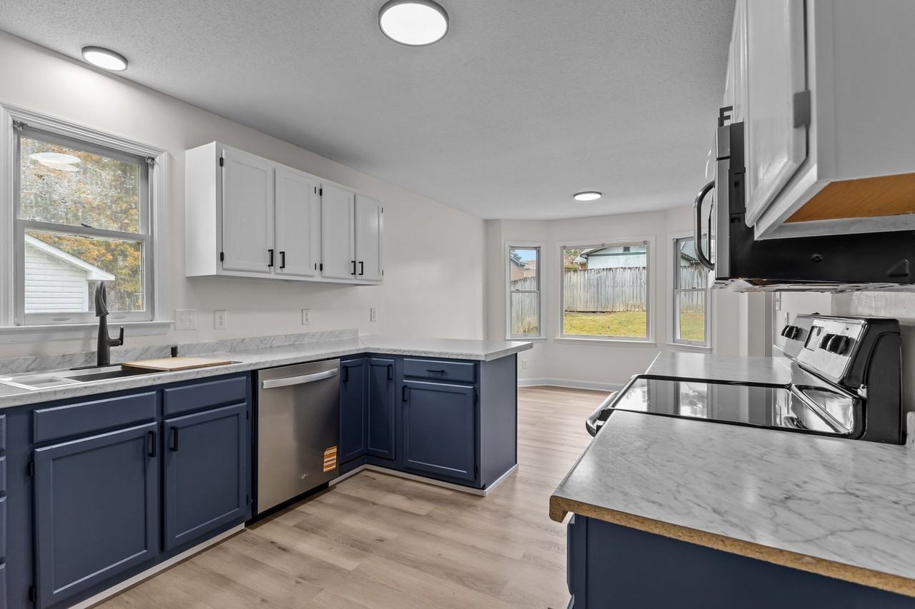 1821 Swann St #NA - Photo 2 of 20