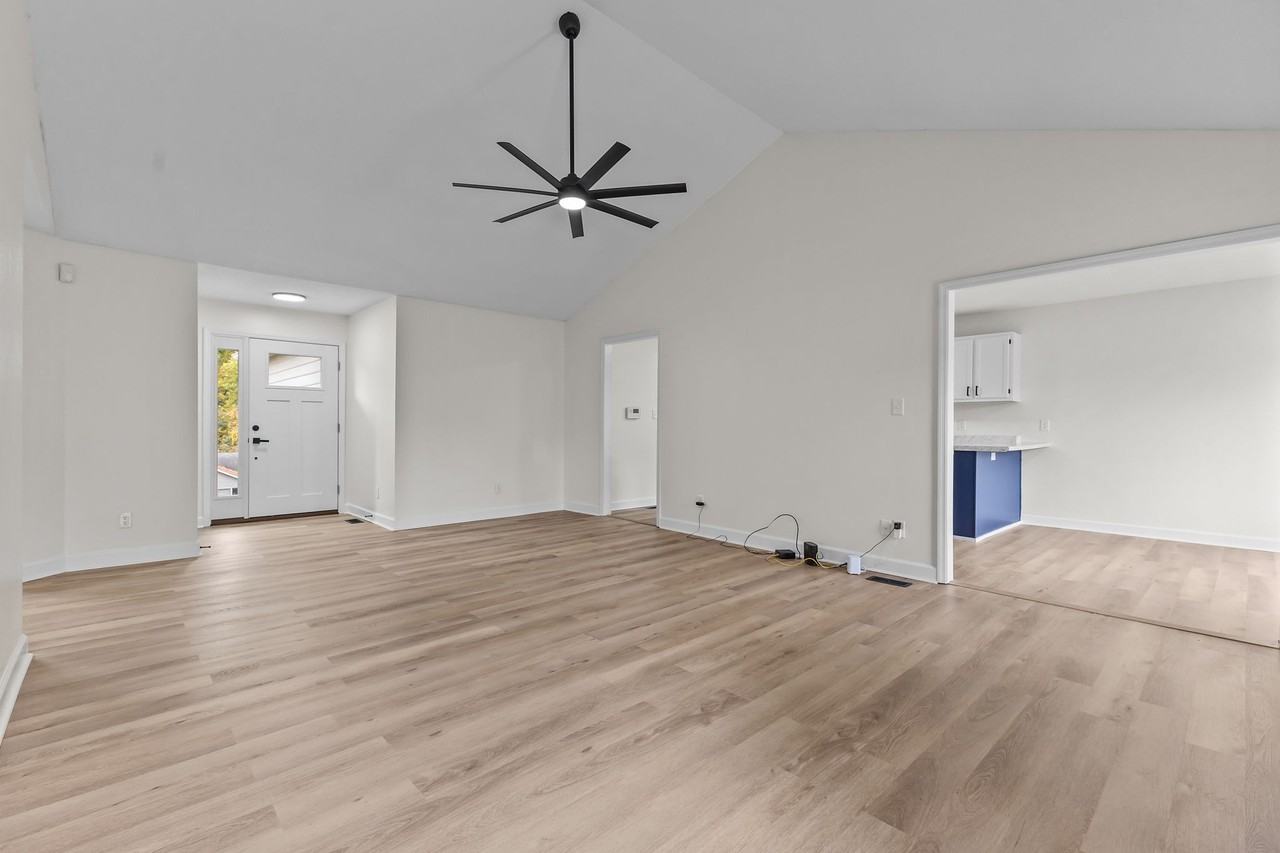 1821 Swann St #NA - Photo 5 of 20