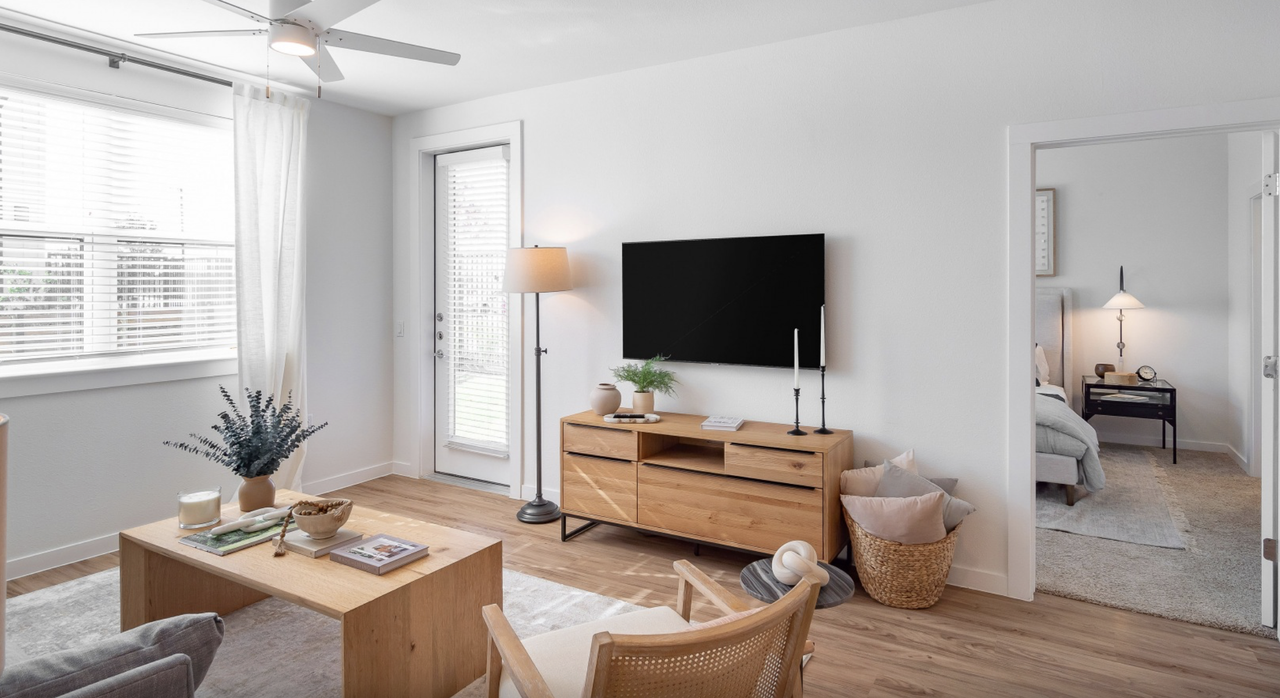 19116 Limestone Commercial Drive - Photo 5 of 25