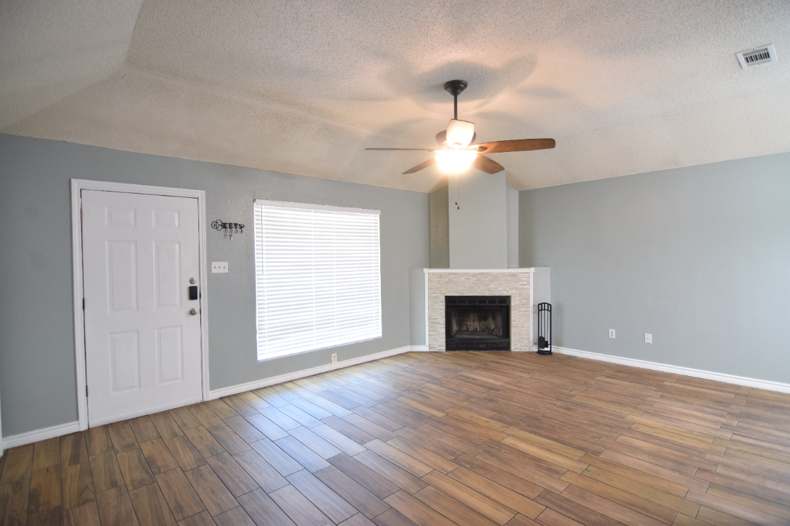 2210 Cooke Dr #NA - Photo 7 of 17