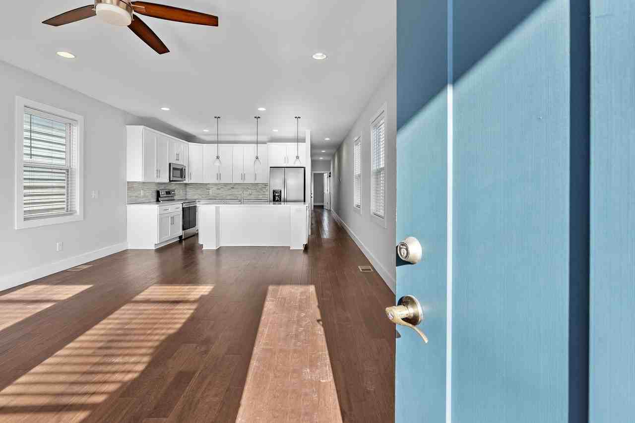 625B James Ave - Photo 6 of 42