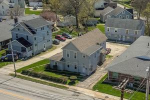 featured image of 614 Portage Trl