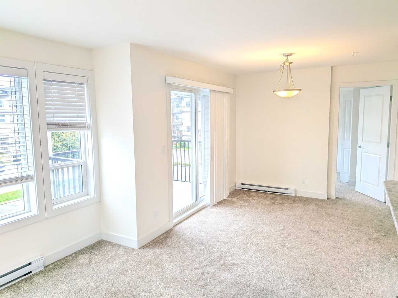 9422 Victor St #316 - Photo 6 of 13