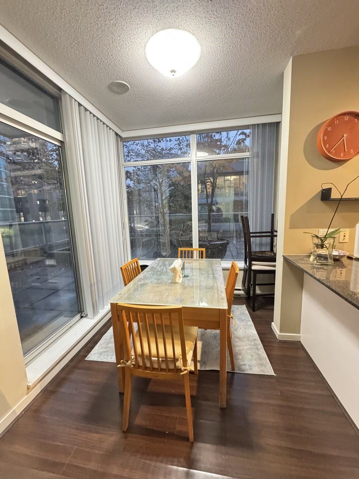 480 Robson Street - Photo 8