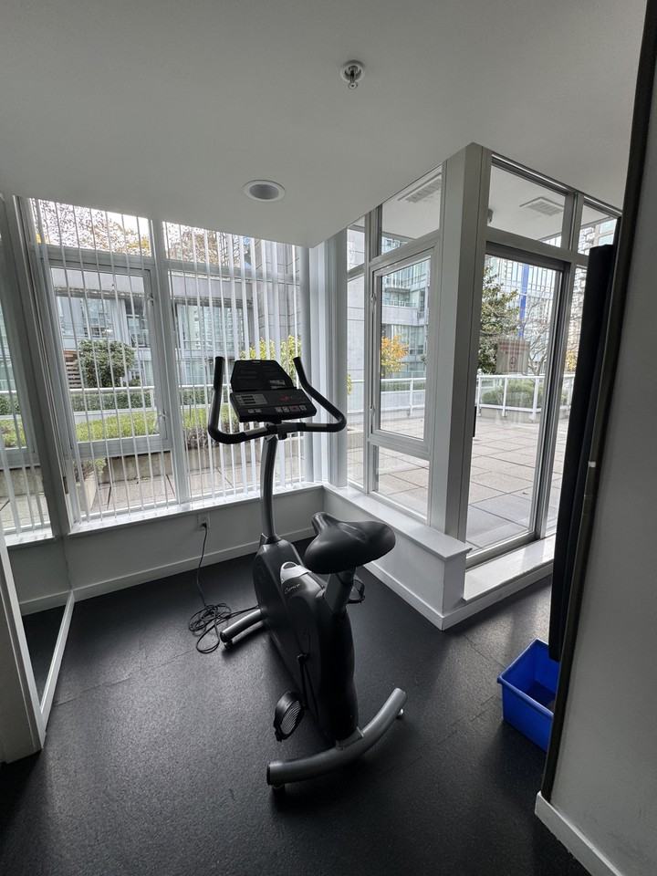 480 Robson Street - Photo 20