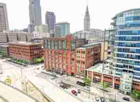 featured image of 635 W Lakeside Ave #503