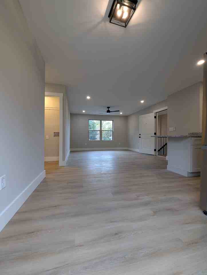 806 Flanders Lane #102 - Photo 6 of 29