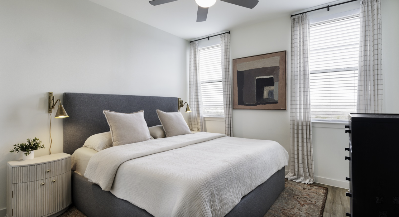 4001 Smith School Road - Photo 5 of 18