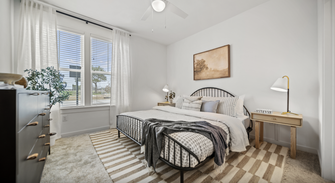 6506 Decker Lane - Photo 5 of 12