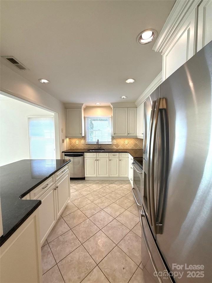 1016 Queens Road #A - Photo 4 of 19